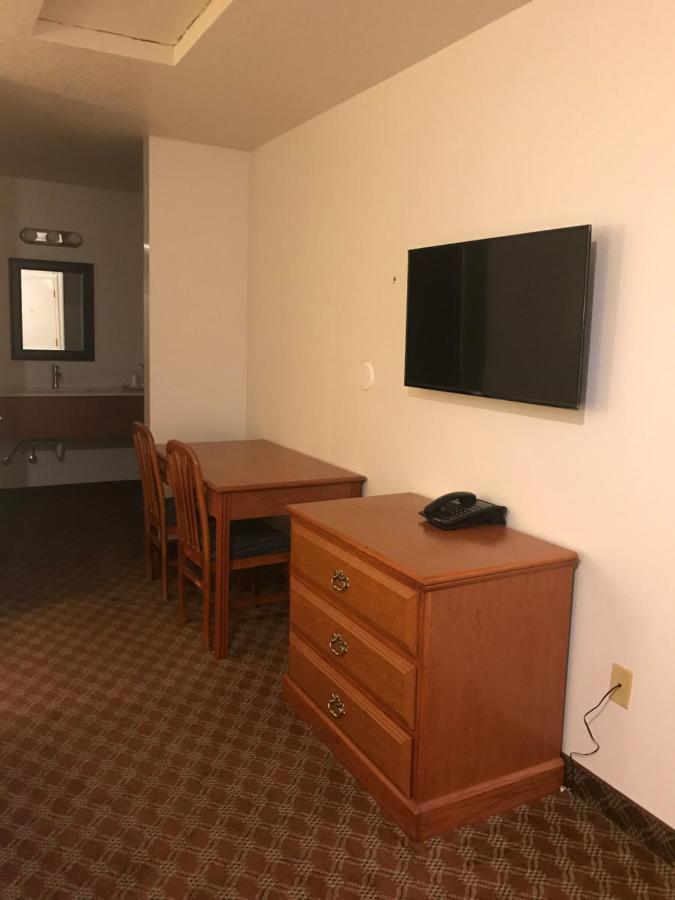 Woodburn Inn 외부 사진